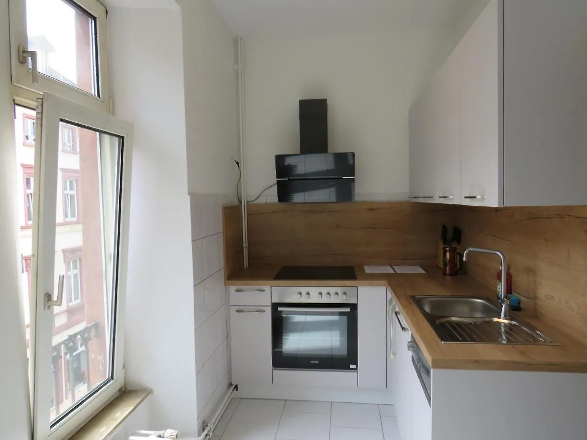 L8 Street Monteurwohnung - Mannheim Innenstadt Apartment